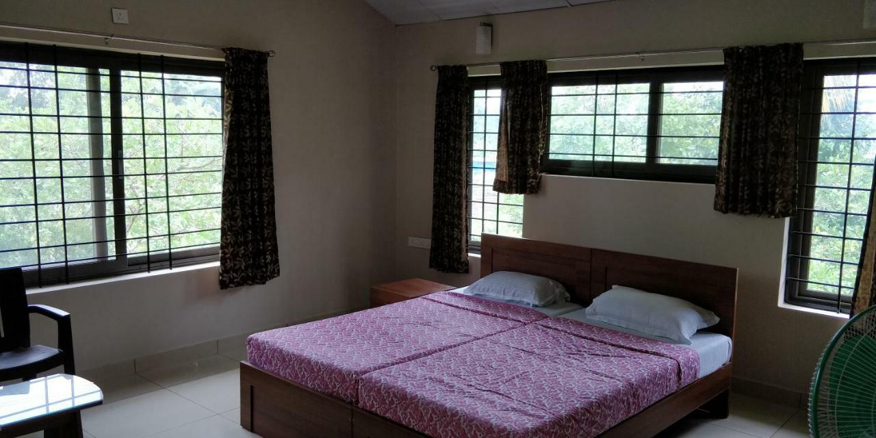 סאגר Sugamya Farm Guesthouse מראה חיצוני תמונה